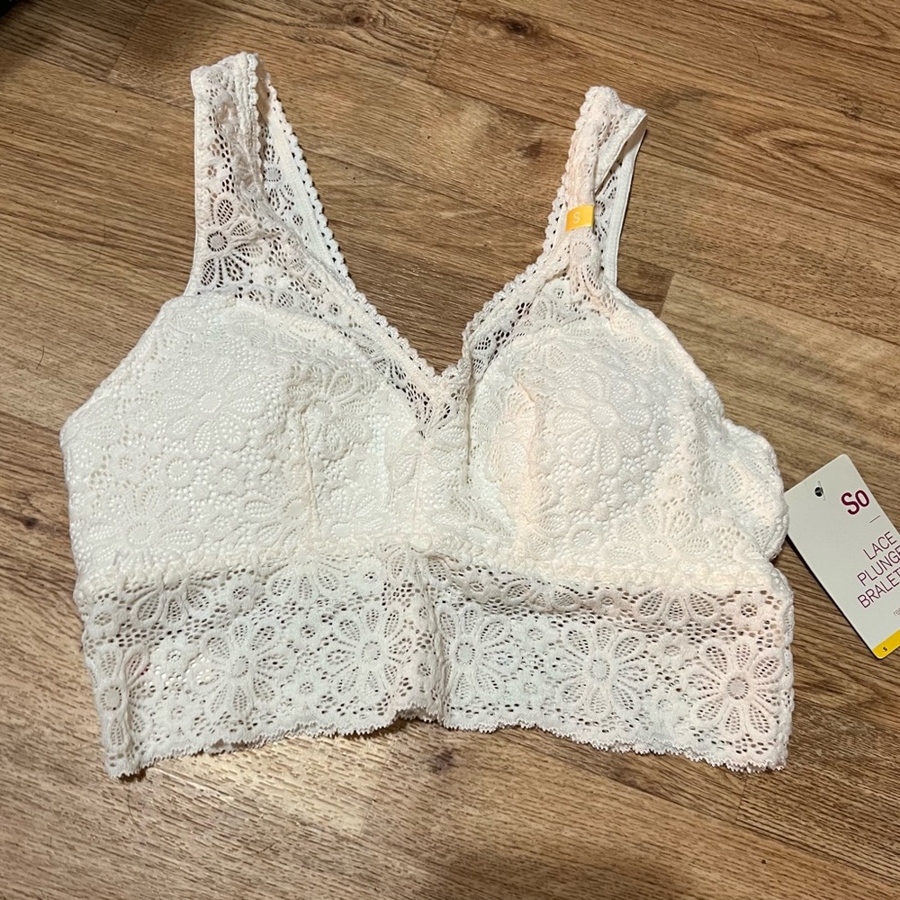 NWT SO Cream Lace Bralette